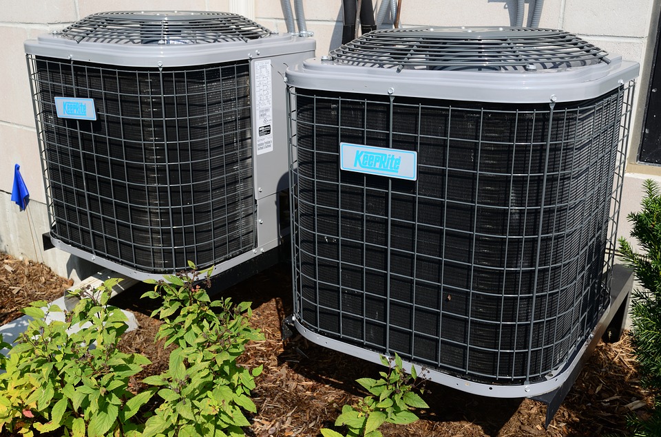 air conditioning to control humidity